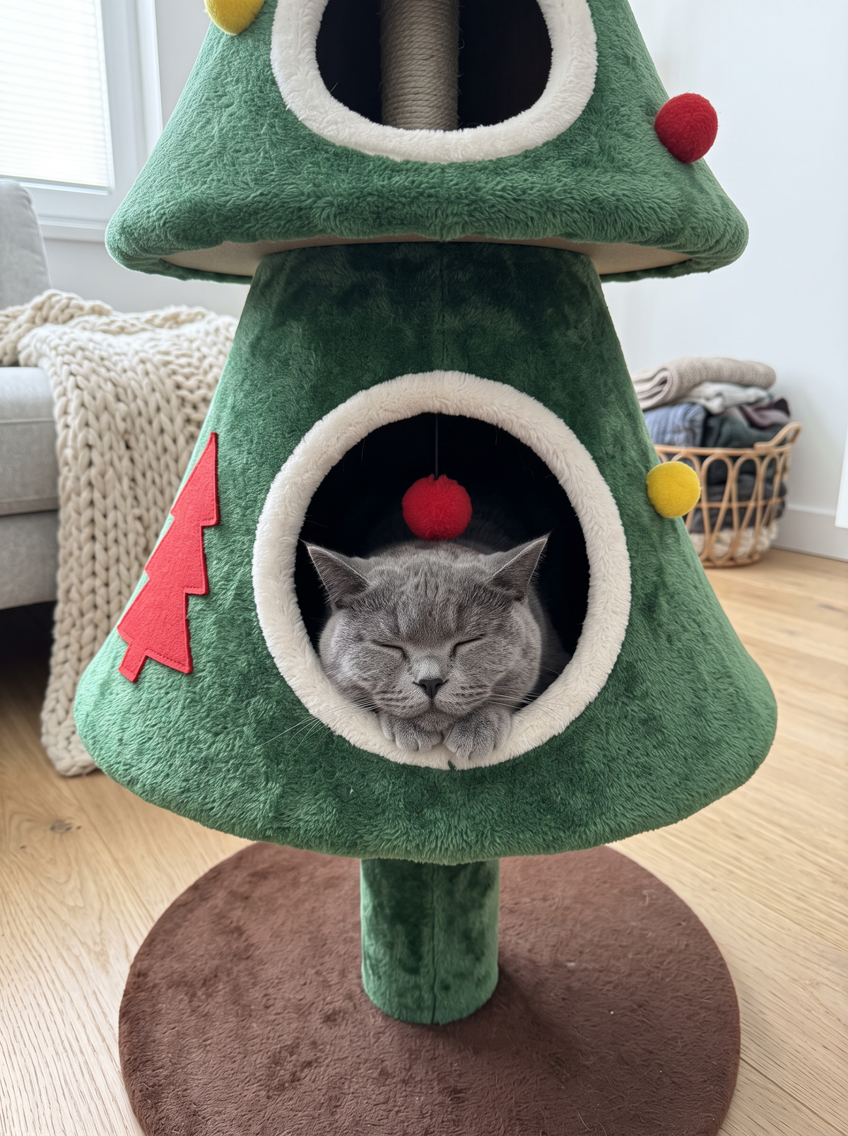 Christmas Tree Scratcher